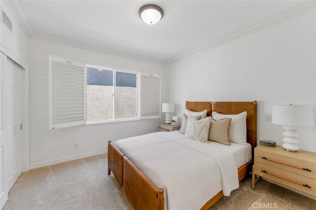 MLS #OC25237123 image #40