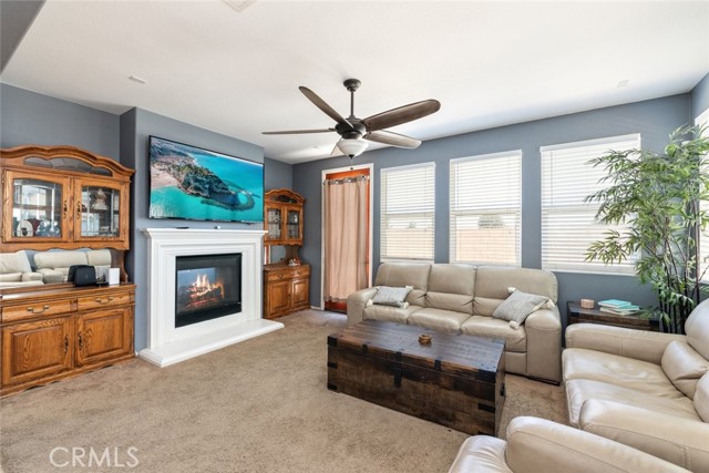 Detail Gallery Image 12 of 43 For 2117 Roanoke, San Jacinto,  CA 92582 - 6 Beds | 5 Baths