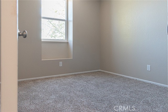 Detail Gallery Image 23 of 36 For 578 Conifer Dr, Palmdale,  CA 93550 - 5 Beds | 2/1 Baths
