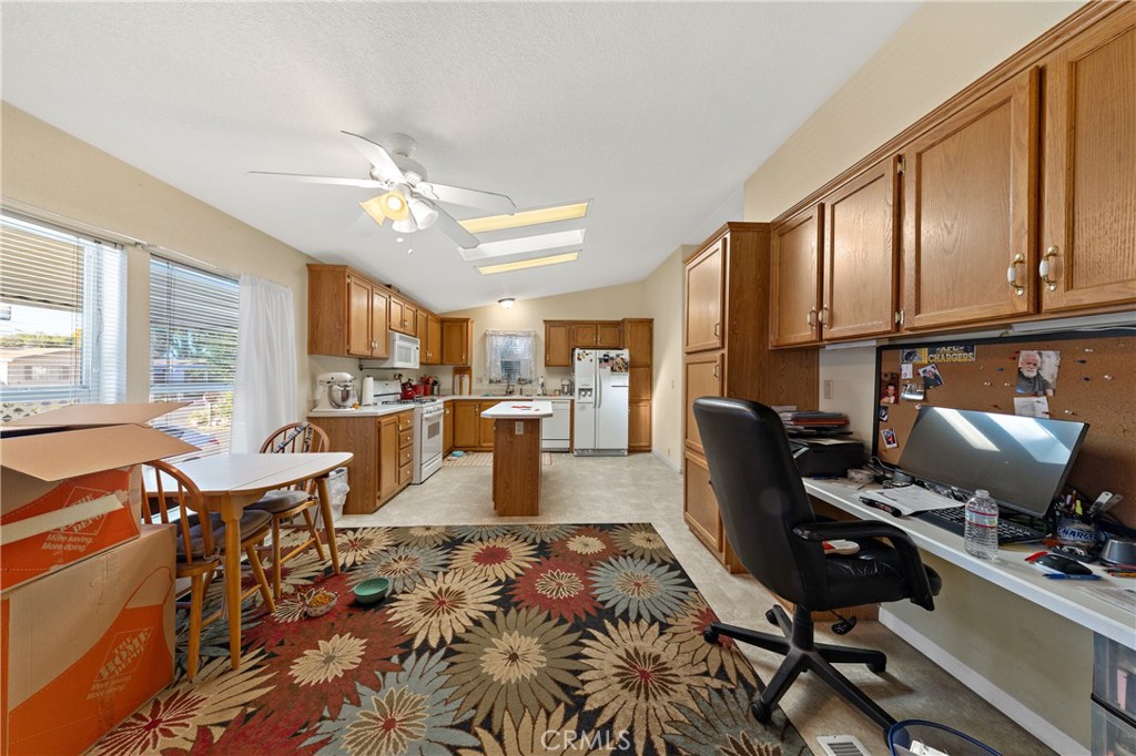 MLS #SW25275102 image #10