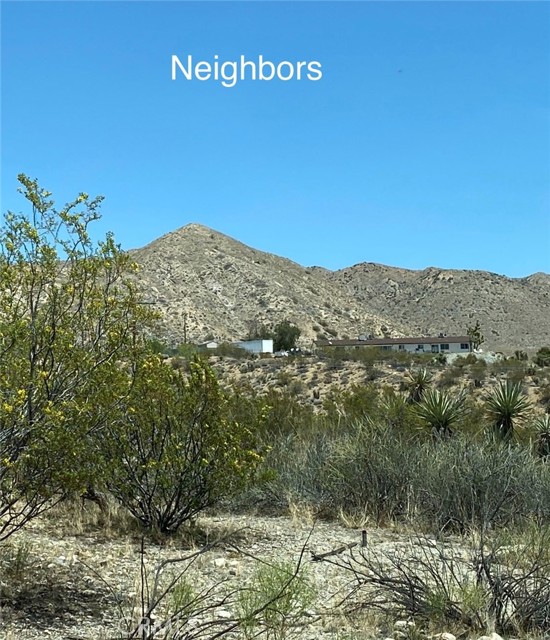 51371 Cheyenne Trail, Morongo Valley CA: https://media.crmls.org/medias/5adfcd81-8d19-4f2c-a3c1-8bff8bf3440f.jpg
