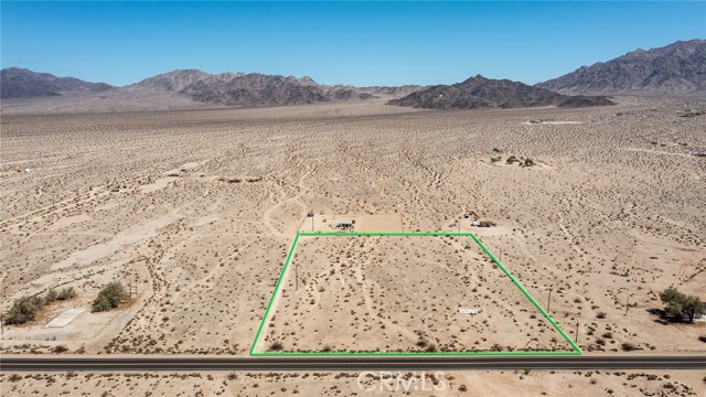 87000 Amboy Road, Twentynine Palms, California 92277, ,Land,For Sale,87000 Amboy Road,CRJT22139257