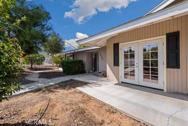 Detail Gallery Image 4 of 42 For 1230 W Cypress Ave, Redlands,  CA 92373 - 4 Beds | 2/1 Baths