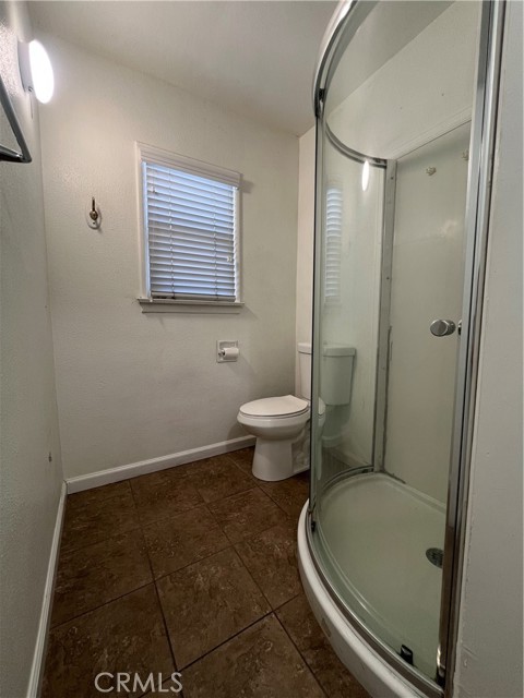 18639 Orange Street, Bloomington CA: https://media.crmls.org/medias/5ae0b954-6e2d-4b1e-b2cd-ed2107b1104e.jpg