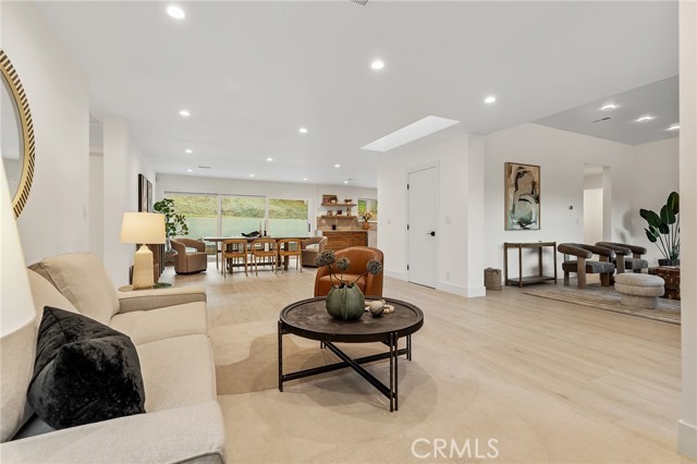 Detail Gallery Image 37 of 72 For 10533 Morada, Orange,  CA 92869 - 4 Beds | 4/1 Baths