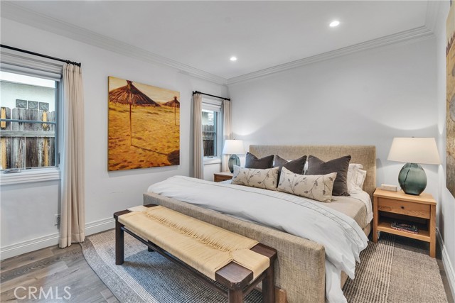 613 Larkspur Avenue, Corona del Mar CA: https://media.crmls.org/medias/5ae2365d-3b0c-4a53-8633-82a0e9b3792f.jpg