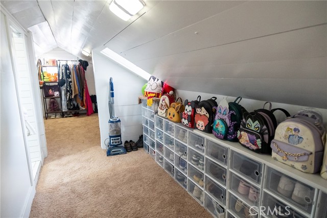 8924 Towne Avenue, Los Angeles CA: https://media.crmls.org/medias/5ae39000-8418-408a-be3b-b53c16363f4d.jpg