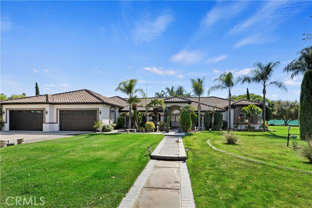 Image 11 of 75 For 17325 High Country Circle