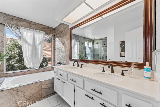 Detail Gallery Image 29 of 44 For 28314 Easton Ln, Saugus,  CA 91350 - 6 Beds | 3 Baths