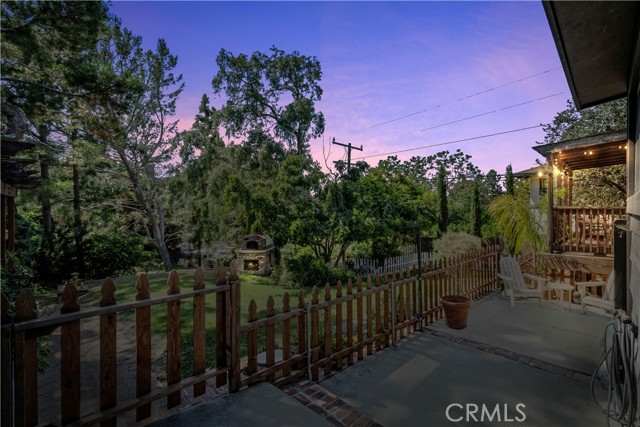 Detail Gallery Image 4 of 38 For 26357 Hillcrest Ave, Lomita,  CA 90717 - 2 Beds | 2 Baths