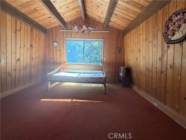 Detail Gallery Image 7 of 11 For 33415 Cedar Dr, Running Springs,  CA 92382 - 2 Beds | 1 Baths