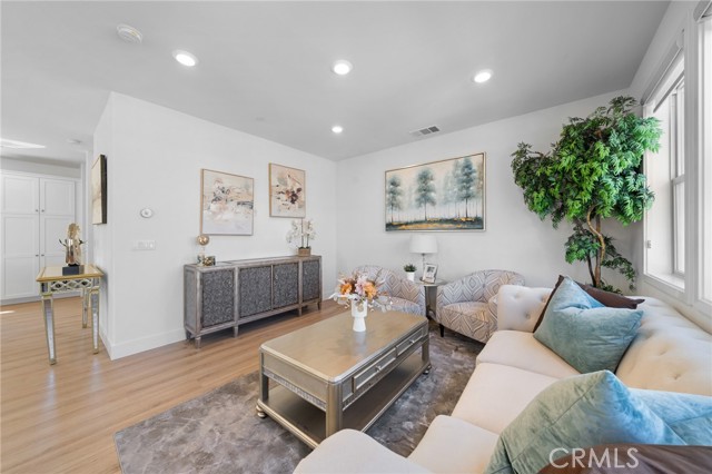 Detail Gallery Image 7 of 54 For 18324 Maidenhair Way, Yorba Linda,  CA 92886 - 2 Beds | 2/1 Baths