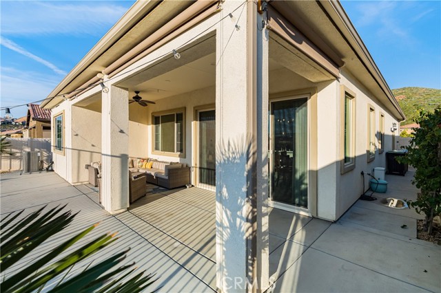 Detail Gallery Image 34 of 69 For 24159 Evesong, Corona,  CA 92883 - 3 Beds | 2 Baths