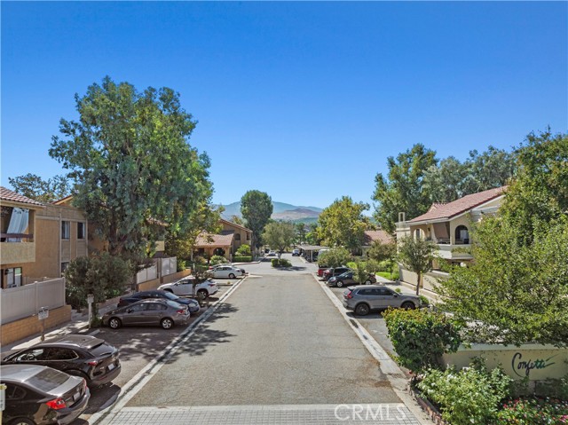 18752 Mandan Street, Canyon Country CA: https://media.crmls.org/medias/5ae889f6-3243-4c1c-ac93-35eeb0bcb62b.jpg