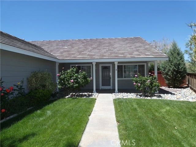 Detail Gallery Image 5 of 38 For 15202 Copper Canyon Cir, Victorville,  CA 92394 - 4 Beds | 2 Baths