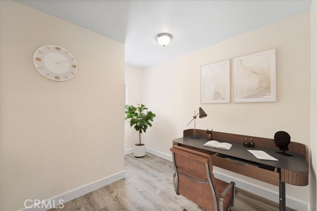 Detail Gallery Image 3 of 30 For 3263 E Green St, Pasadena,  CA 91107 - 3 Beds | 1 Baths