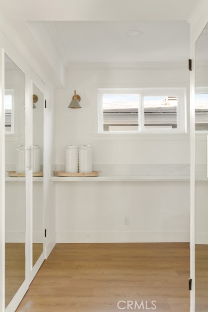 1585 Miramar Drive, Newport Beach CA: https://media.crmls.org/medias/5aea0992-a8f1-4191-852a-548ecd7851ce.jpg