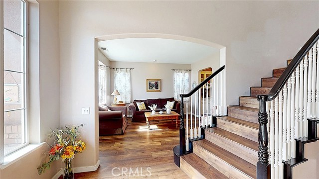 223 Vintage Drive, Turlock CA: https://media.crmls.org/medias/5aea956c-3f3a-4f17-9541-5711a817192e.jpg