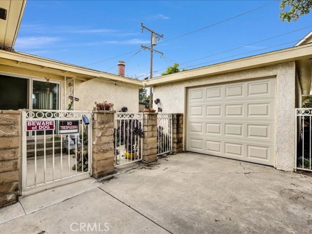 Detail Gallery Image 30 of 49 For 2215 Fitzgerald Ave, Commerce,  CA 90040 - 2 Beds | 2 Baths
