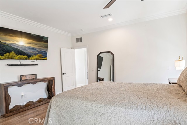 22941 Gold Rush Place, Canyon Lake CA: https://media.crmls.org/medias/5aeb2459-f278-4f0b-a434-00fb0c097ca3.jpg