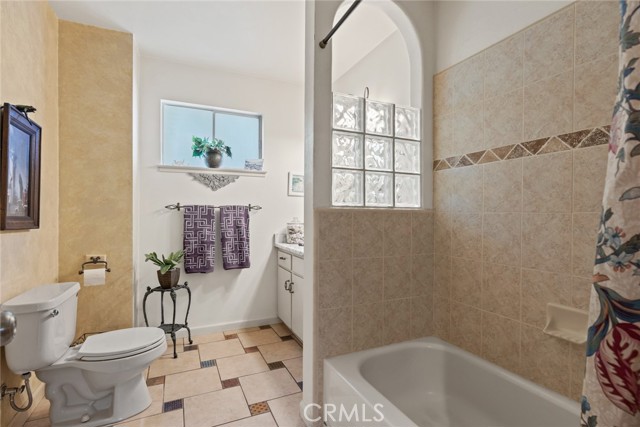 Detail Gallery Image 15 of 27 For 3123 Michael Way, Chico,  CA 95973 - 3 Beds | 2 Baths