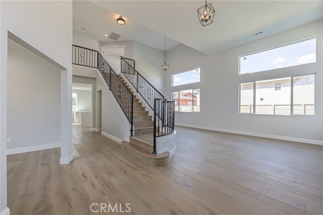 MLS #SR25222094 image #5