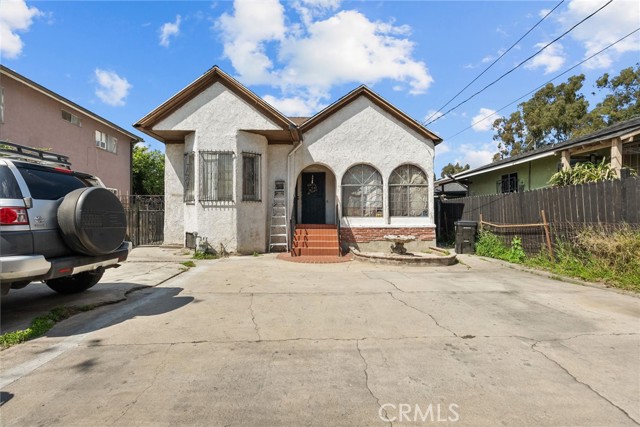 673 N Boyle Avenue, Los Angeles, California 90033, ,Residential Income,For Sale,673 N Boyle Avenue,CRSR24247643