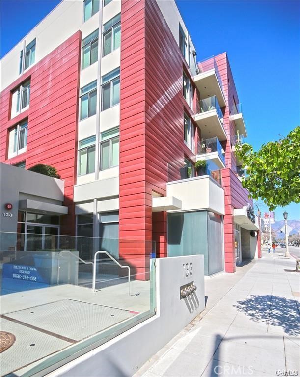 133 S Los Robles Avenue #405