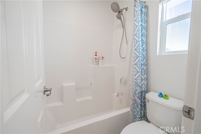 Detail Gallery Image 30 of 56 For 28267 N via Sonata Dr, Valencia,  CA 91354 - 3 Beds | 3 Baths