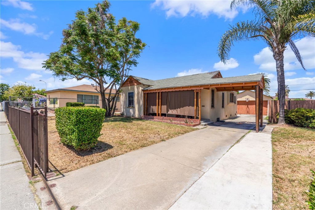 1415 W 104th Street
