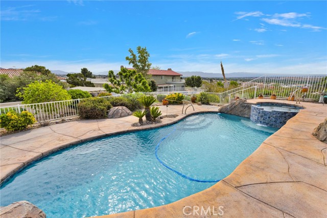 Detail Gallery Image 65 of 75 For 17662 Ridge View Ct, Apple Valley,  CA 92307 - 3 Beds | 3/1 Baths