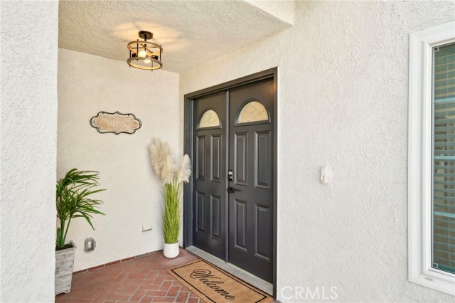20163 Corona Street, Corona CA: https://media.crmls.org/medias/5af0bc85-cb9f-44f7-aa88-9d5a766554e1.jpg