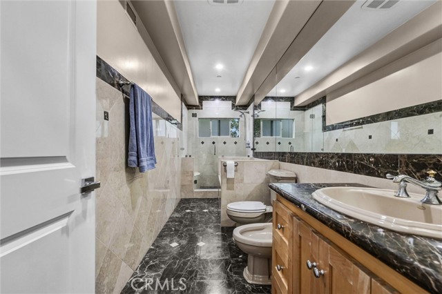 Detail Gallery Image 39 of 43 For 876 Harrington, Glendale,  CA 91207 - 4 Beds | 4 Baths