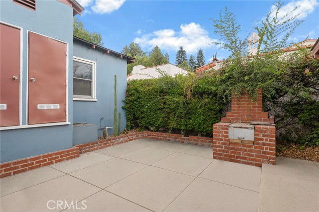 Detail Gallery Image 21 of 22 For 124 S Keystone St, Burbank,  CA 91506 - 2 Beds | 1 Baths