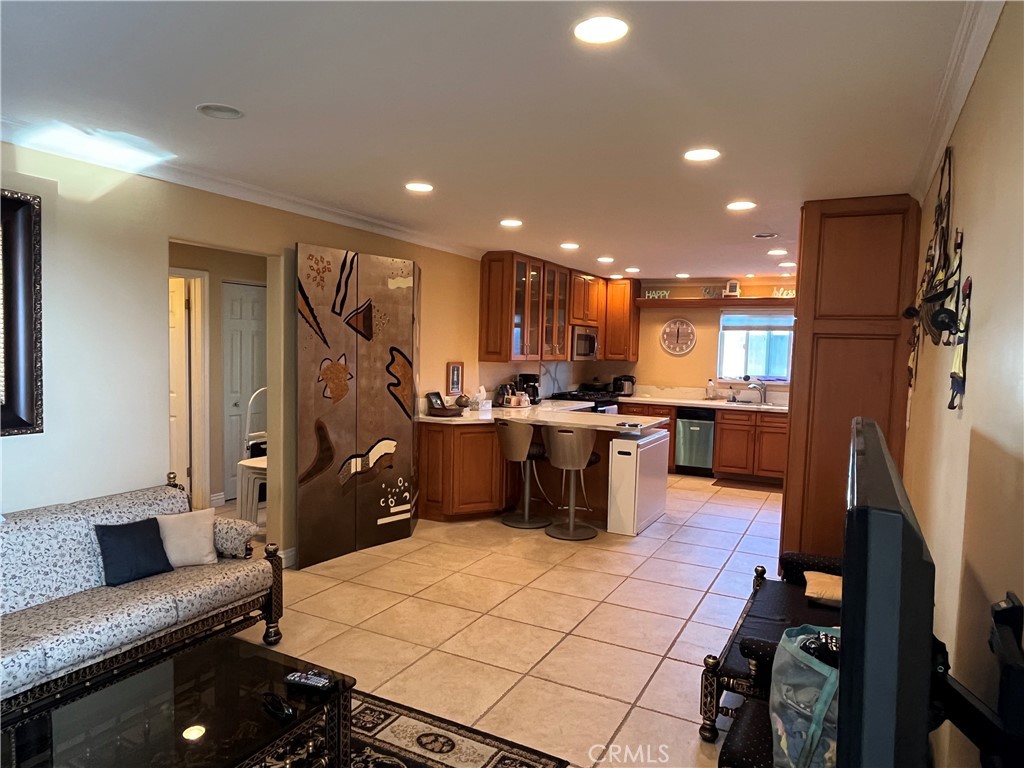 MLS #OC25248527 image #6