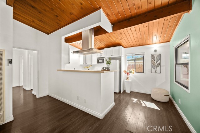 Detail Gallery Image 5 of 27 For 739 E Haltern St, Azusa,  CA 91702 - 3 Beds | 2 Baths
