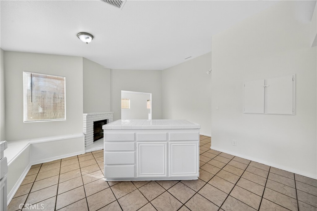 MLS #OC25249388 image #10