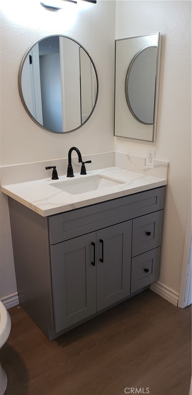 1725 Fairfield Court, Ontario CA: https://media.crmls.org/medias/5af3daf6-b6cd-42d5-a2c3-84fb05f9e47e.jpg