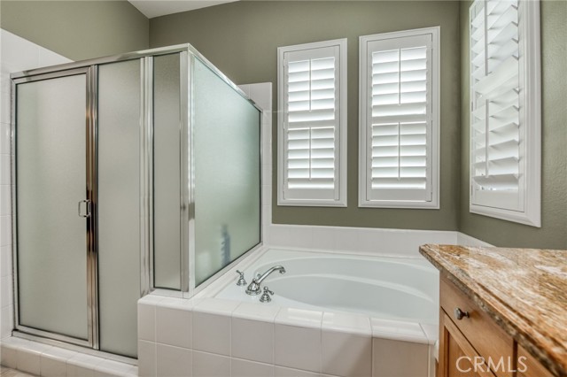 Detail Gallery Image 28 of 53 For 42 W Serena Ave, Clovis,  CA 93619 - 4 Beds | 3/1 Baths