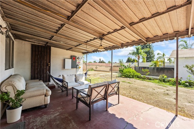 Detail Gallery Image 33 of 44 For 370 E La Verne Ave, Pomona,  CA 91767 - 5 Beds | 2 Baths