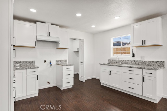 Detail Gallery Image 12 of 40 For 303 F St, Taft,  CA 93268 - – Beds | – Baths