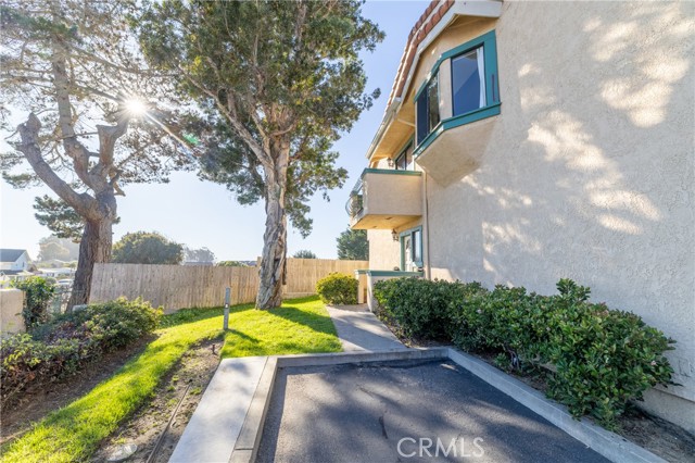 Detail Gallery Image 4 of 24 For 1277 Belridge 1a,  Oceano,  CA 93445 - 2 Beds | 2 Baths