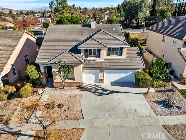 Detail Gallery Image 4 of 42 For 3637 Sedlock Dr, Corona,  CA 92881 - 4 Beds | 2/1 Baths