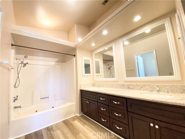Detail Gallery Image 16 of 25 For 24298 Rimview Rd, Moreno Valley,  CA 92557 - 4 Beds | 3 Baths