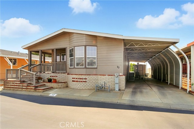 1245 W Cienega Avenue, San Dimas CA: https://media.crmls.org/medias/5af6625a-4c96-4fa2-b772-f6e003707513.jpg