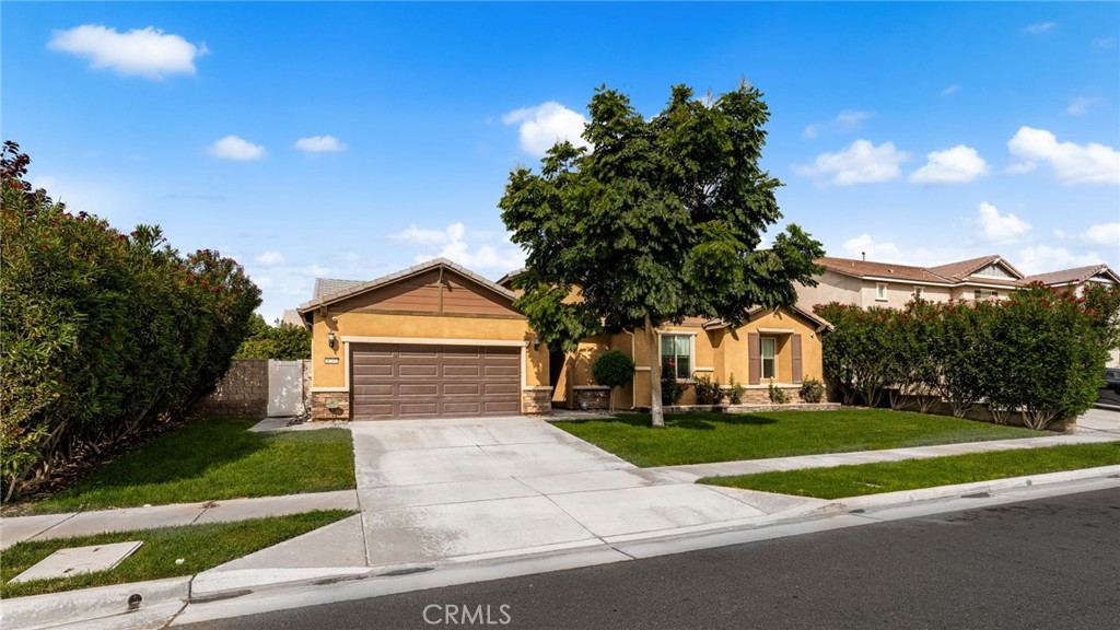 4737 Hot Creek
