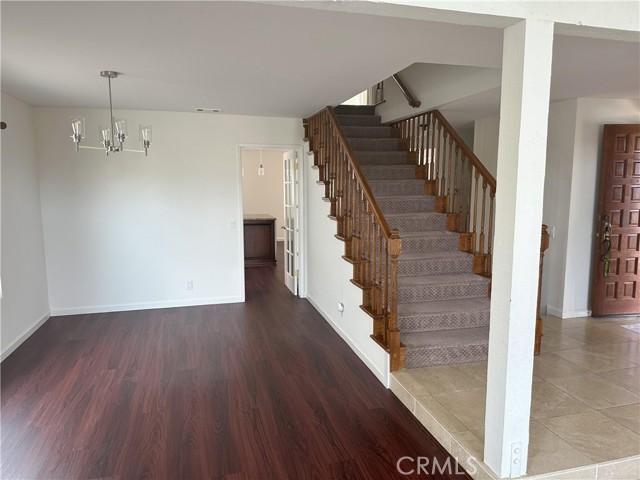 2353 Littleton Circle, Costa Mesa CA: https://media.crmls.org/medias/5af785eb-a70b-4dab-acc5-9708a25448fd.jpg