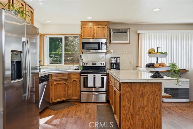 Detail Gallery Image 15 of 42 For 799 19th, Lakeport,  CA 95453 - 3 Beds | 2 Baths