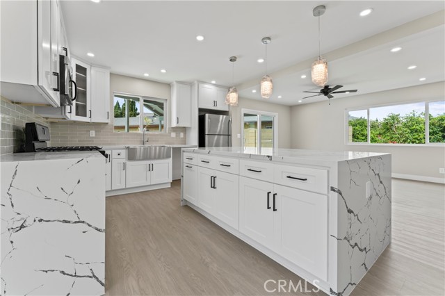 Detail Gallery Image 18 of 33 For 817 S Plymouth Pl, Anaheim,  CA 92806 - 3 Beds | 2/1 Baths