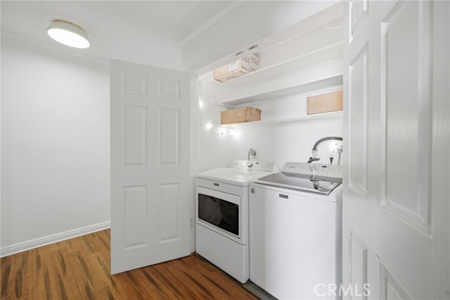 7202 Marina Pacifica S, Long Beach CA: https://media.crmls.org/medias/5af844f9-a070-478b-be7f-de55e91ad1b5.jpg